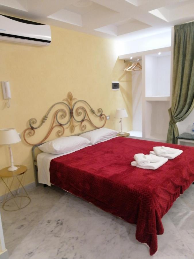 Federico 70 Giada Economy Hotel Palermo Exterior photo